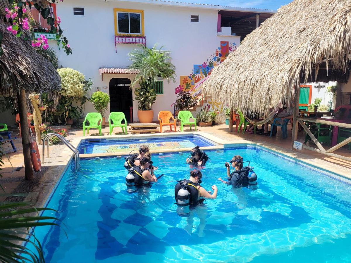 Divanga Hostel And Diving Taganga Exterior foto